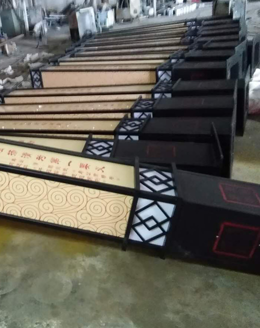 定制生產(chǎn)方柱內透光廣場(chǎng)景觀(guān)燈實(shí)拍圖片